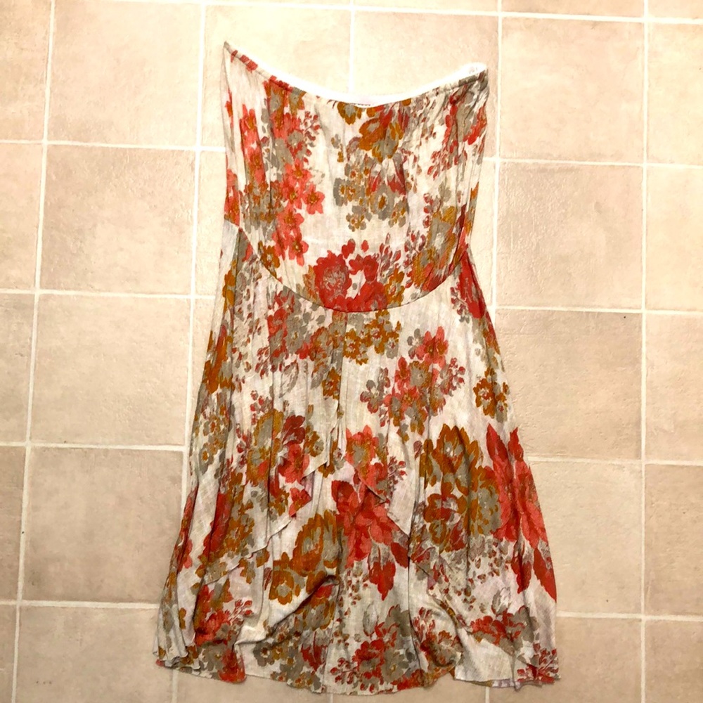 Strapless dress